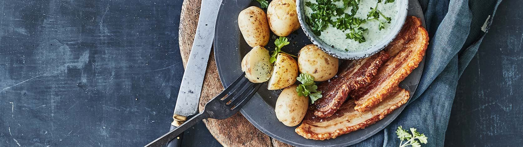 Picture of Svin & Grin – 3 x stand-up med stegt flæsk ad libitum Picture of Svin & Grin – 3 x stand-up med stegt flæsk ad libitum