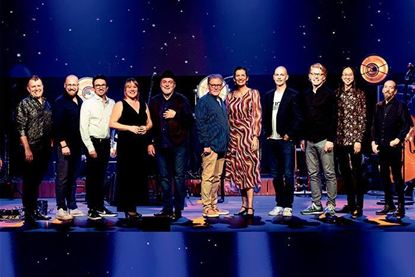 Billede af Neighbours & Friends